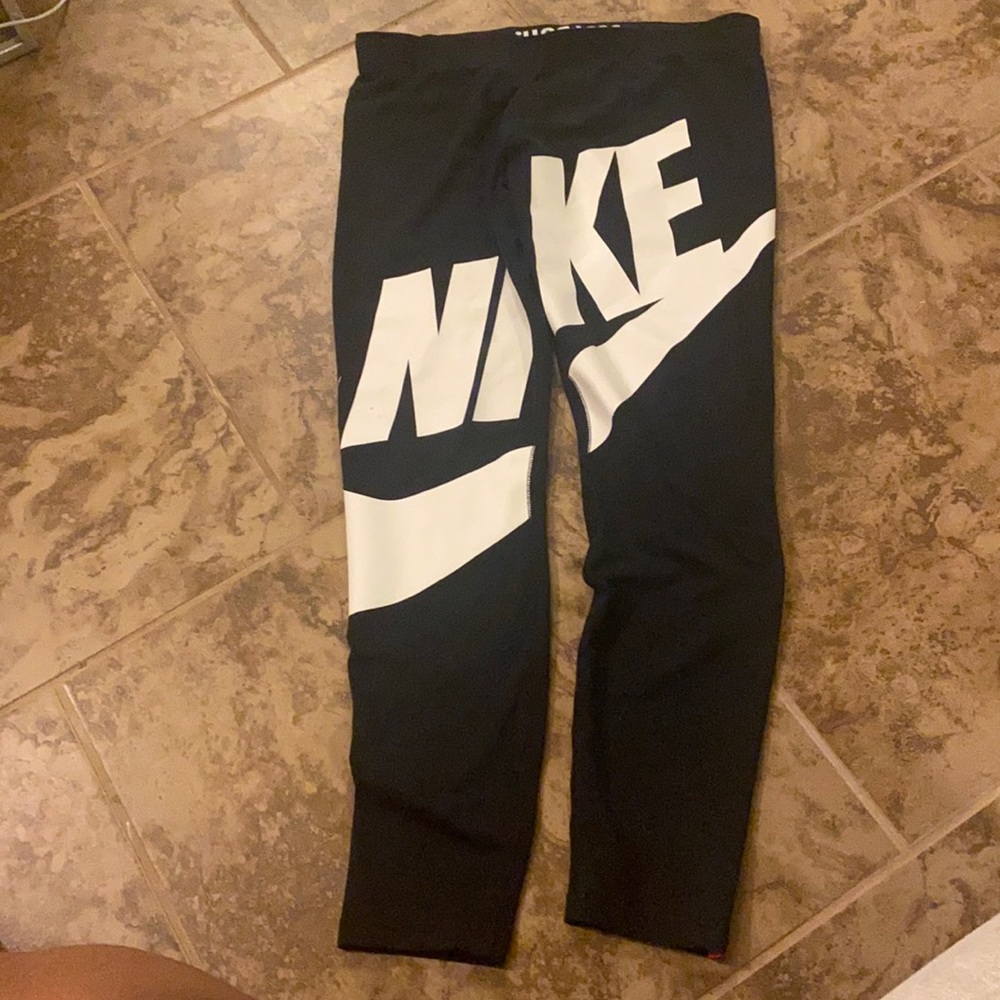 Nike logo workout tights